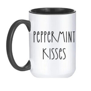 🎄 Sip the Season with Peppermint Kisses! 🎄